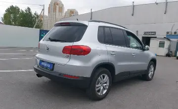 Volkswagen Tiguan 2015 года за 6 000 000 тг. в Шымкент фото 3