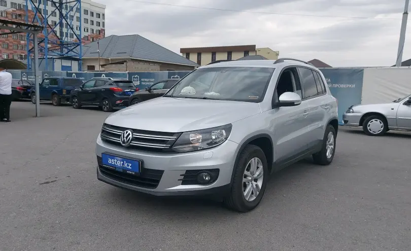 Volkswagen Tiguan 2015 года за 6 000 000 тг. в Шымкент