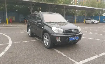 Toyota RAV4 2002 года за 4 500 000 тг. в Алматы фото 2