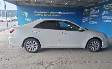 Toyota Camry 2016 года за 8 500 000 тг. в Алматы фото 4