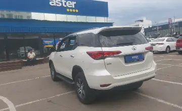 Toyota Fortuner 2022 года за 24 000 000 тг. в Алматы фото 4
