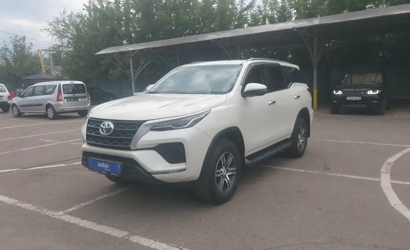 Toyota Fortuner 2022 года за 24 000 000 тг. в Алматы