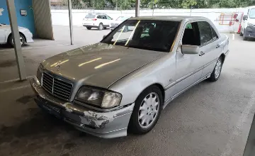 Mercedes-Benz C-Класс 1999 года за 3 000 000 тг. в Алматы фото 1