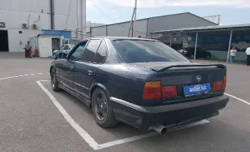 BMW 5 серии 1992 года за 1 500 000 тг. в Шымкент фото 4