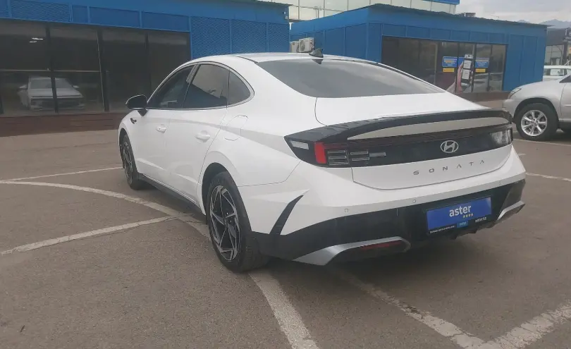 Hyundai Sonata 2024 года за 11 000 000 тг. в Алматы фото 4