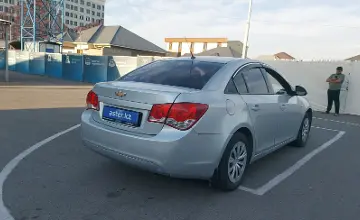 Chevrolet Cruze 2011 года за 2 400 000 тг. в Шымкент фото 3