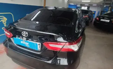 Toyota Camry 2020 года за 11 300 000 тг. в Астана