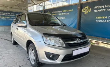 LADA (ВАЗ) Granta 2015 года за 2 200 000 тг. в Караганда фото 3