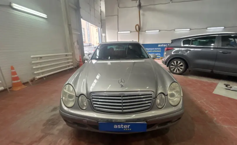 Mercedes-Benz E-Класс 2003 года за 3 800 000 тг. в Астана фото 2