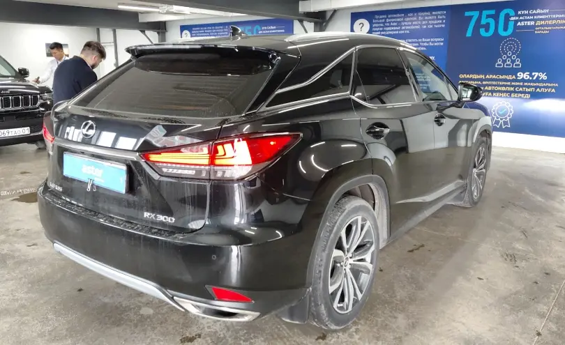 Lexus RX 2022 года за 26 000 000 тг. в Астана фото 3