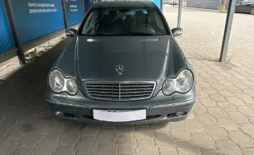 Mercedes-Benz C-Класс 2003 года за 5 000 000 тг. в Караганда фото 2