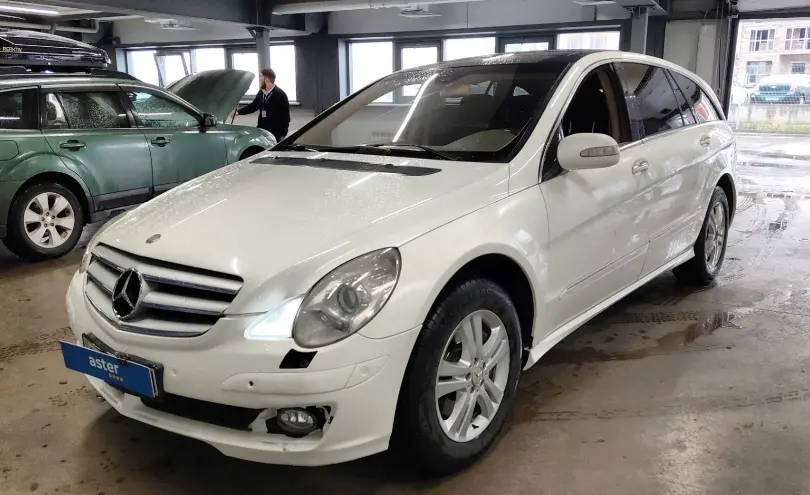 Mercedes-Benz R-Класс 2006 года за 6 000 000 тг. в Астана