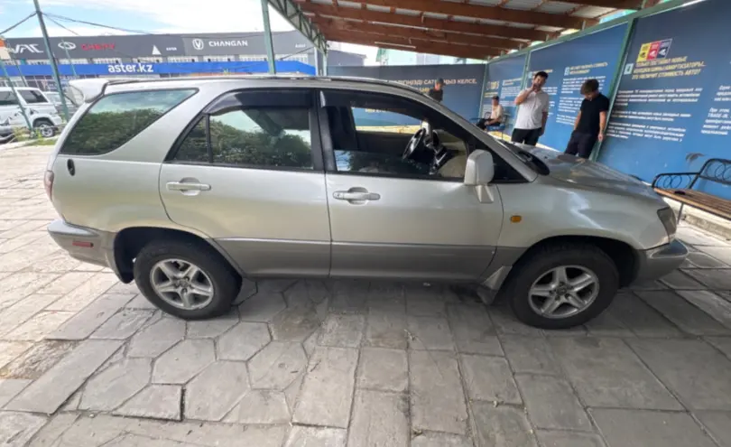Lexus RX 1999 года за 4 000 000 тг. в Талдыкорган фото 4