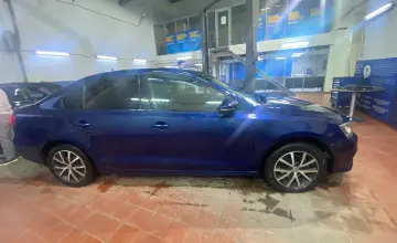 Volkswagen Jetta 2015 года за 4 000 000 тг. в Астана фото 4