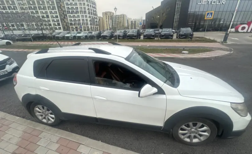 DongFeng H30 Cross 2013 года за 3 500 000 тг. в Астана фото 4