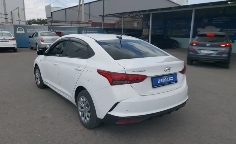 Hyundai Accent 2022 года за 6 800 000 тг. в Шымкент фото 4