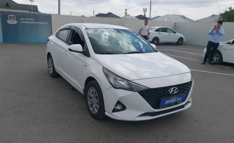 Hyundai Accent 2022 года за 6 800 000 тг. в Шымкент фото 2