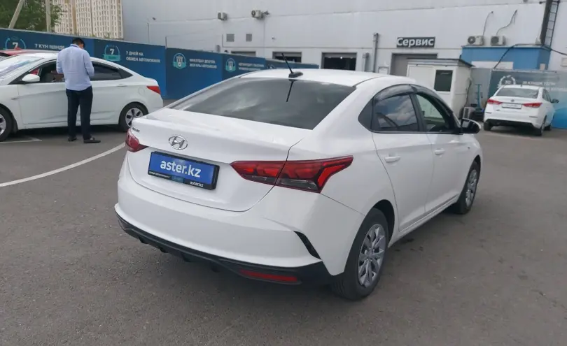 Hyundai Accent 2022 года за 6 800 000 тг. в Шымкент фото 3