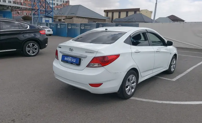 Hyundai Accent 2011 года за 4 000 000 тг. в Шымкент фото 3