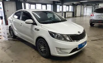 Kia Rio 2015 года за 5 000 000 тг. в Астана фото 2