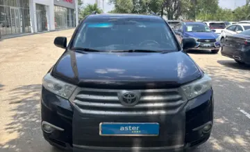 Toyota Highlander 2012 года за 12 000 000 тг. в Актобе фото 2