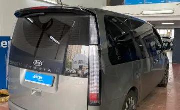 Hyundai Staria 2023 года за 21 000 000 тг. в Астана
