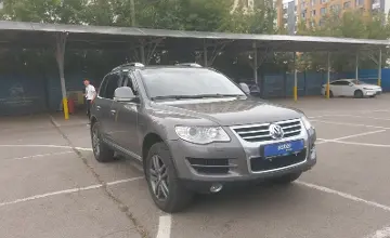 Volkswagen Touareg 2008 года за 6 500 000 тг. в Алматы фото 2