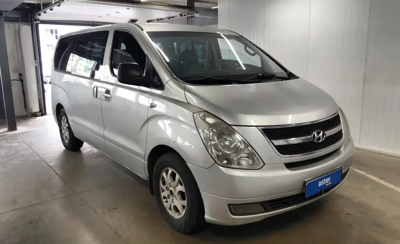 Hyundai Starex 2010 года за 6 500 000 тг. в Астана фото 2