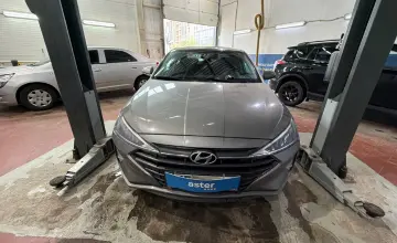 Hyundai Elantra 2020 года за 7 500 000 тг. в Астана фото 2