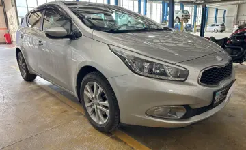 Kia Ceed 2013 года за 6 000 000 тг. в Караганда фото 3
