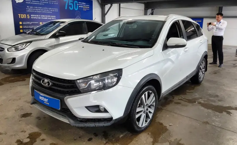 LADA (ВАЗ) Vesta Cross 2018 года за 5 300 000 тг. в Астана