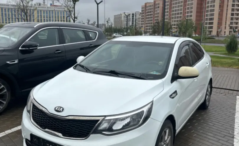 Kia Rio 2015 года за 3 500 000 тг. в Астана