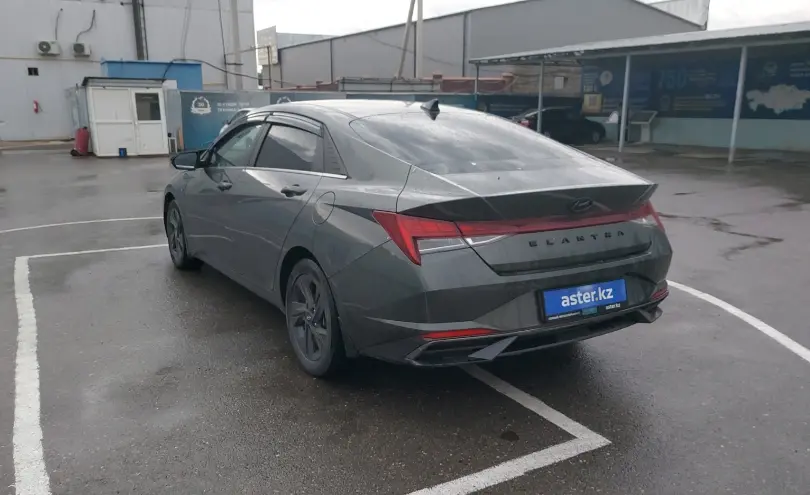 Hyundai Elantra 2021 года за 8 000 000 тг. в Шымкент фото 4