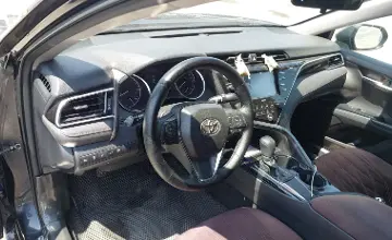 Toyota Camry 2019 года за 11 500 000 тг. в Шымкент фото 5