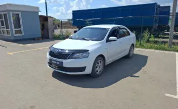 Skoda Rapid 2014 года за 2 000 000 тг. в Петропавловск фото 1