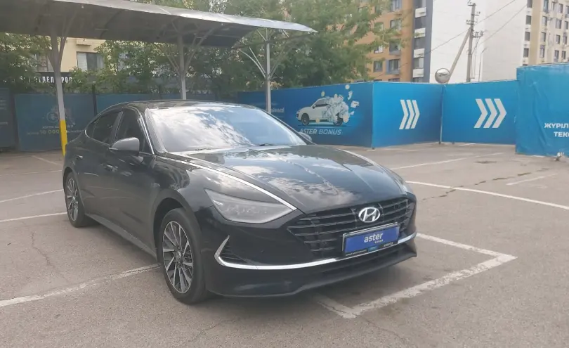 Hyundai Sonata 2023 года за 10 500 000 тг. в Алматы фото 2