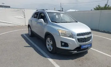 Chevrolet Tracker 2013 года за 5 100 000 тг. в Шымкент фото 2