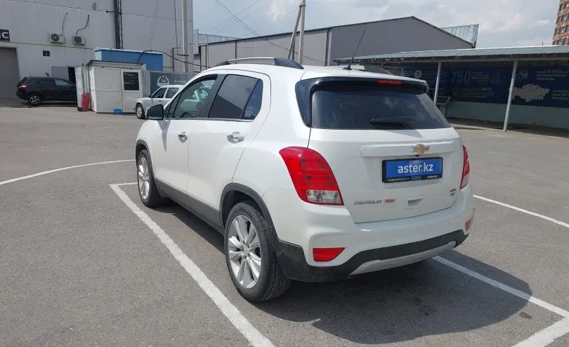 Chevrolet Trax 2019 года за 6 300 000 тг. в Шымкент фото 4