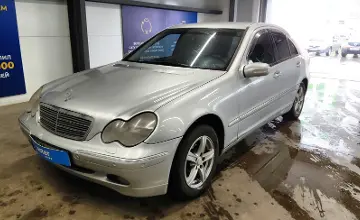 Mercedes-Benz C-Класс 2002 года за 2 600 000 тг. в Астана фото 1