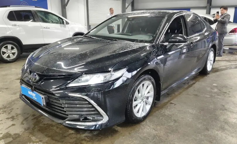 Toyota Camry 2023 года за 14 500 000 тг. в Астана