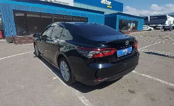 Toyota Camry 2023 года за 15 200 000 тг. в Алматы фото 4