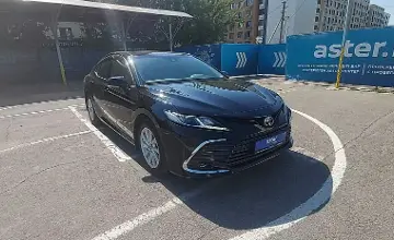Toyota Camry 2023 года за 15 200 000 тг. в Алматы фото 2