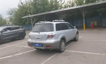 Mitsubishi Outlander 2005 года за 3 200 000 тг. в Алматы фото 3