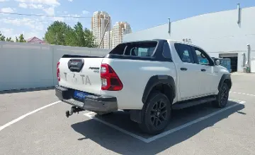 Toyota Hilux 2021 года за 25 000 000 тг. в Шымкент фото 3