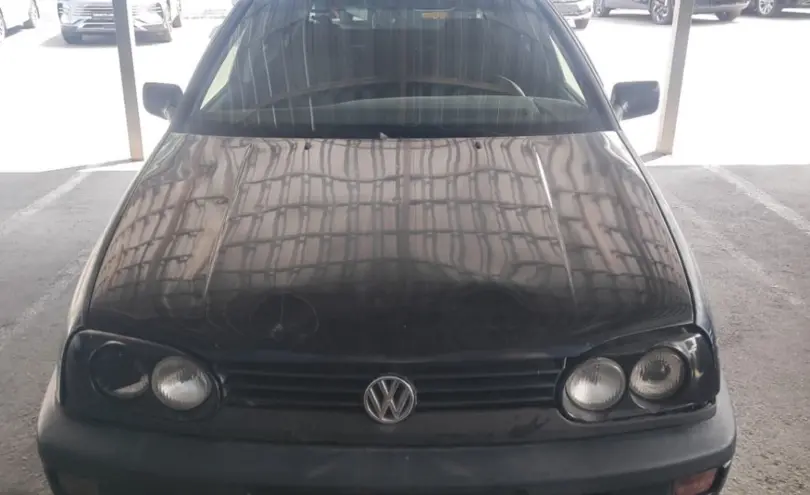 Volkswagen Golf 1995 года за 500 000 тг. в Алматы фото 2