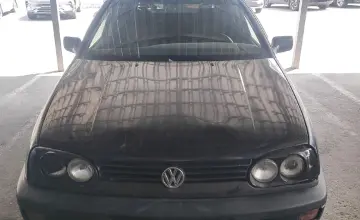 Volkswagen Golf 1995 года за 500 000 тг. в Алматы фото 2