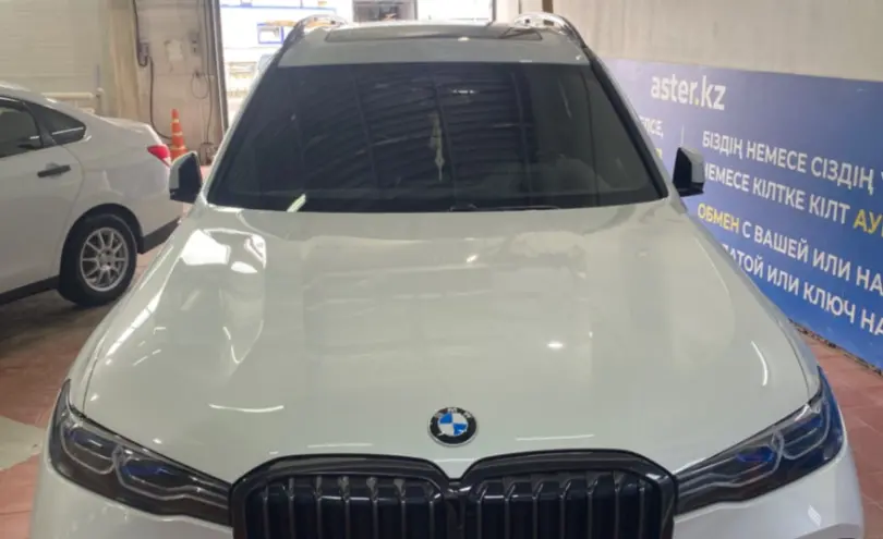 BMW X7 2022 года за 50 000 000 тг. в Астана фото 2