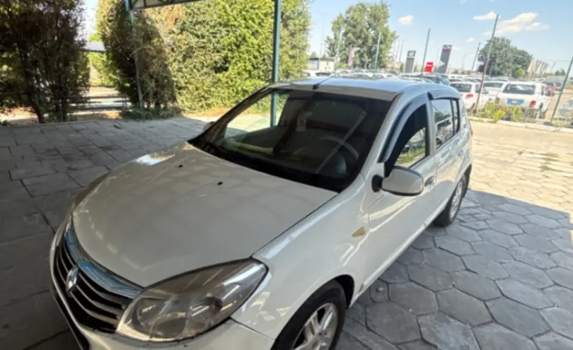 Renault Sandero 2013 года за 3 000 000 тг. в Талдыкорган