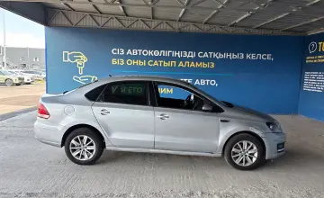 Volkswagen Polo 2015 года за 4 000 000 тг. в Алматы фото 4