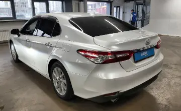 Toyota Camry 2022 года за 15 000 000 тг. в Астана фото 4